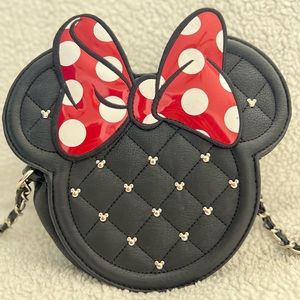 Loungefly Minnie Mouse crossbody purse